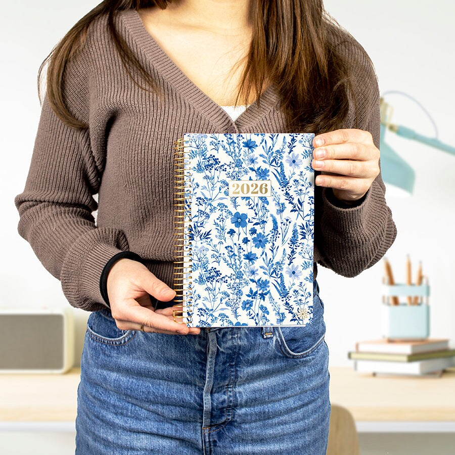 bloom daily planners 2026 Soft Cover Weekly &#x26; Monthly Planner, 5.5&#x22; x 8.25&#x22;, Blue &#x26; White Floral