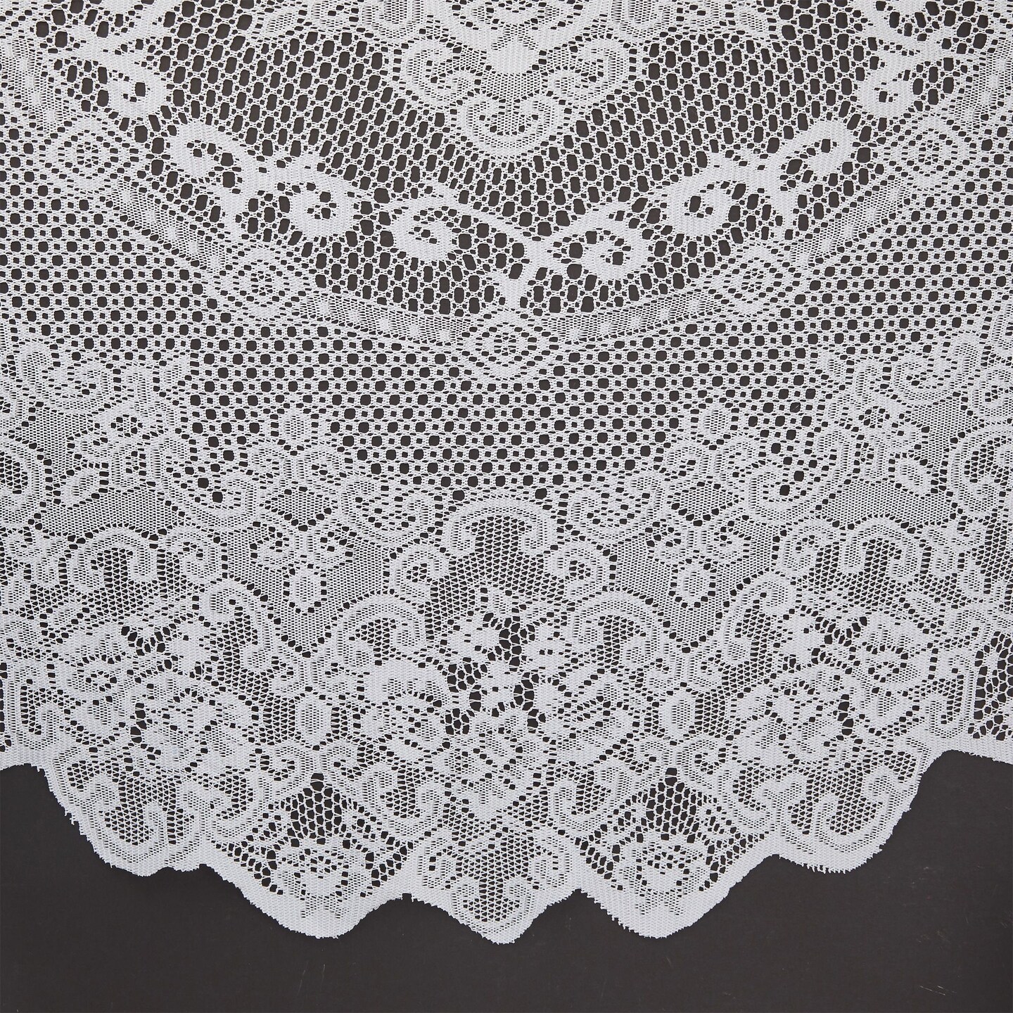 59 Inch Round White Lace Tablecloth, Elegant Table Cover for Wedding Reception and Vintage-Style Decor