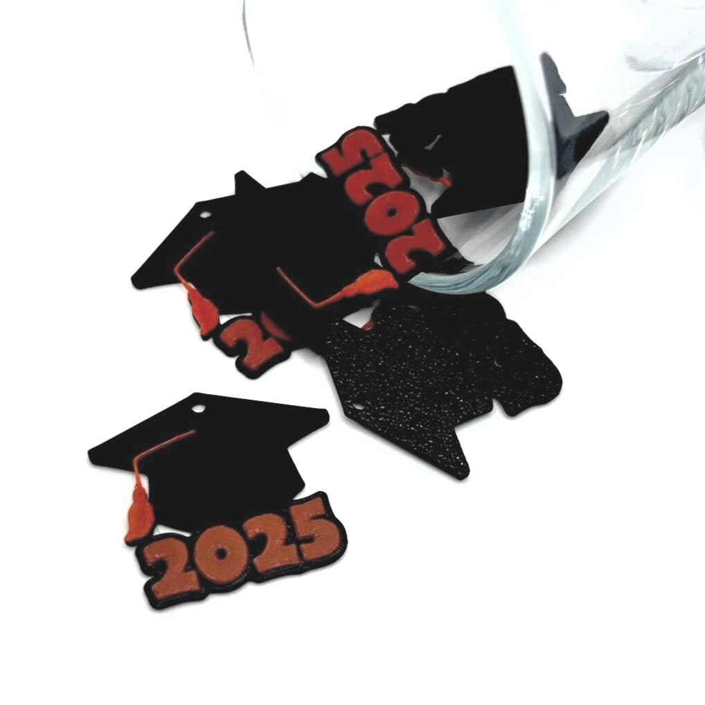 1, 4, or 20 Pieces: Red and Black 2025 Graduation Cap Charms, Count: 20 ...