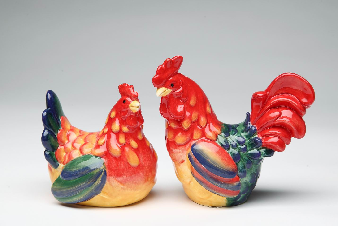 Ceramic Rooster Couple Salt & Pepper Shakers, Home Décor, Gift for Her, Gift for Mom, Kitchen Décor, Farmhouse Decor