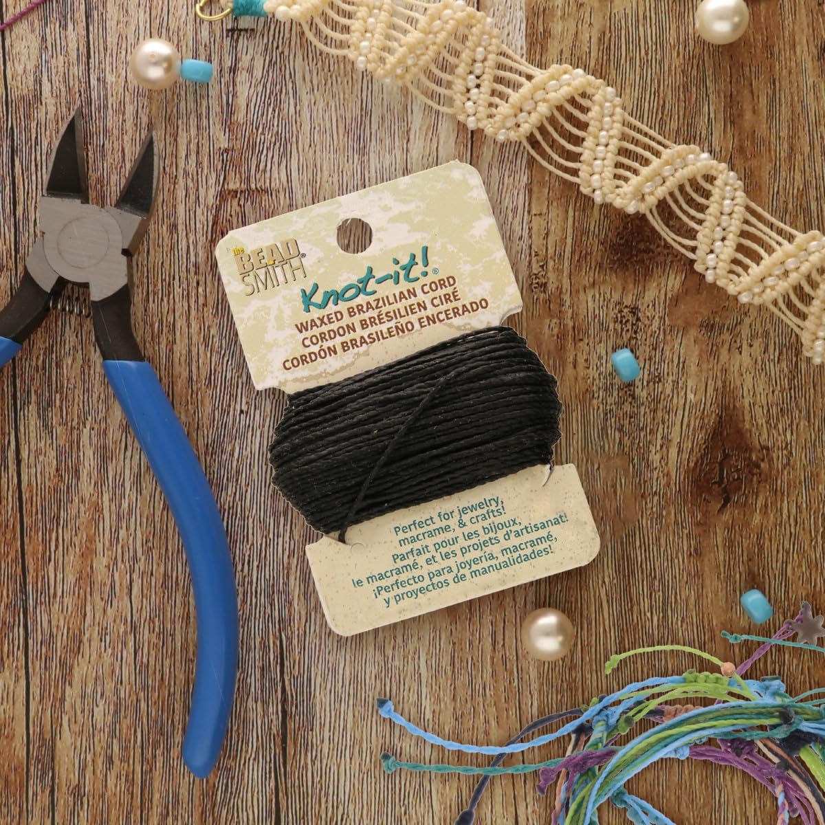The Beadsmith Waxed Brazilian Cord, 0.7 mm Diameter, Light Wax, 15 Yards (13.7 m)