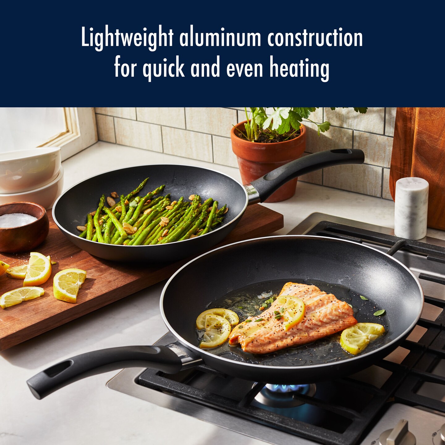 Henckels Everlift Nonstick Frying Pan - Thumbnail 3