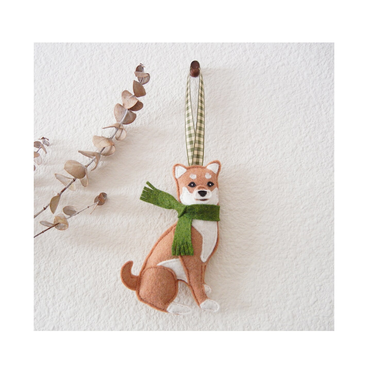 Shiba Inu Tan Beige Dog Green Scarf Wool Felt Ornament Japanese