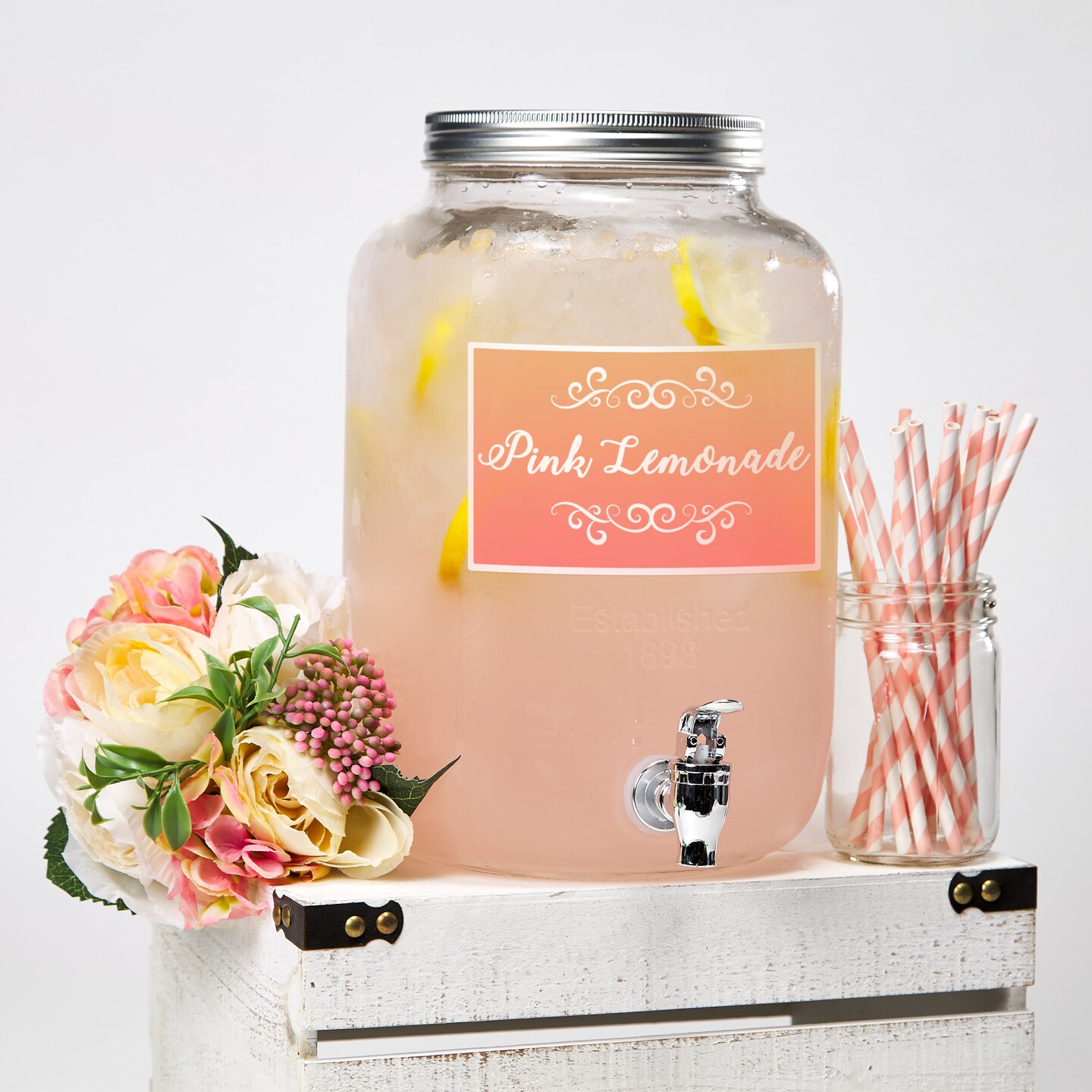 Avery Durable Waterproof Rectangle Labels with Sure Feed, 5&#x22; x 6&#x22;