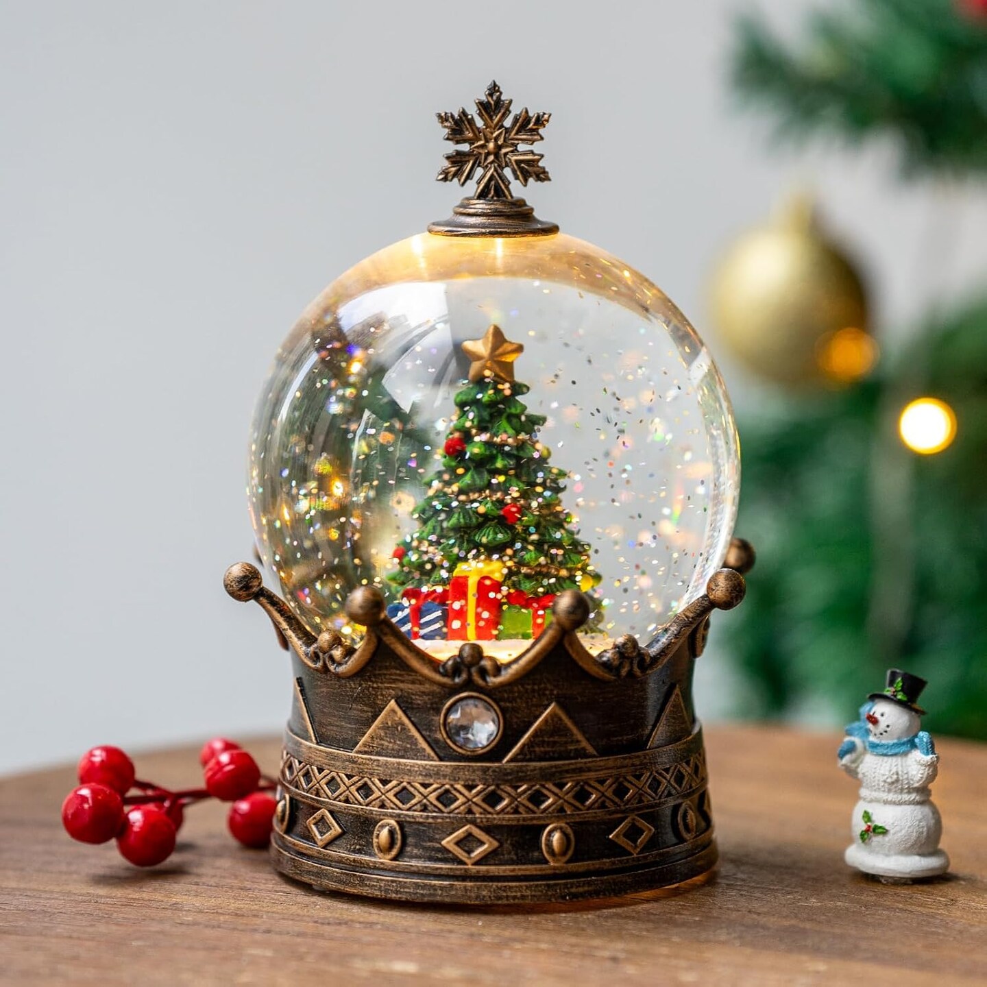 Christmas Snow Globes, Christmas Tree Gift Water Lantern, 8 Christmas Music, USB Powered &#x26; Battery, Holiday Decorations Gifts for Family Children or Friends