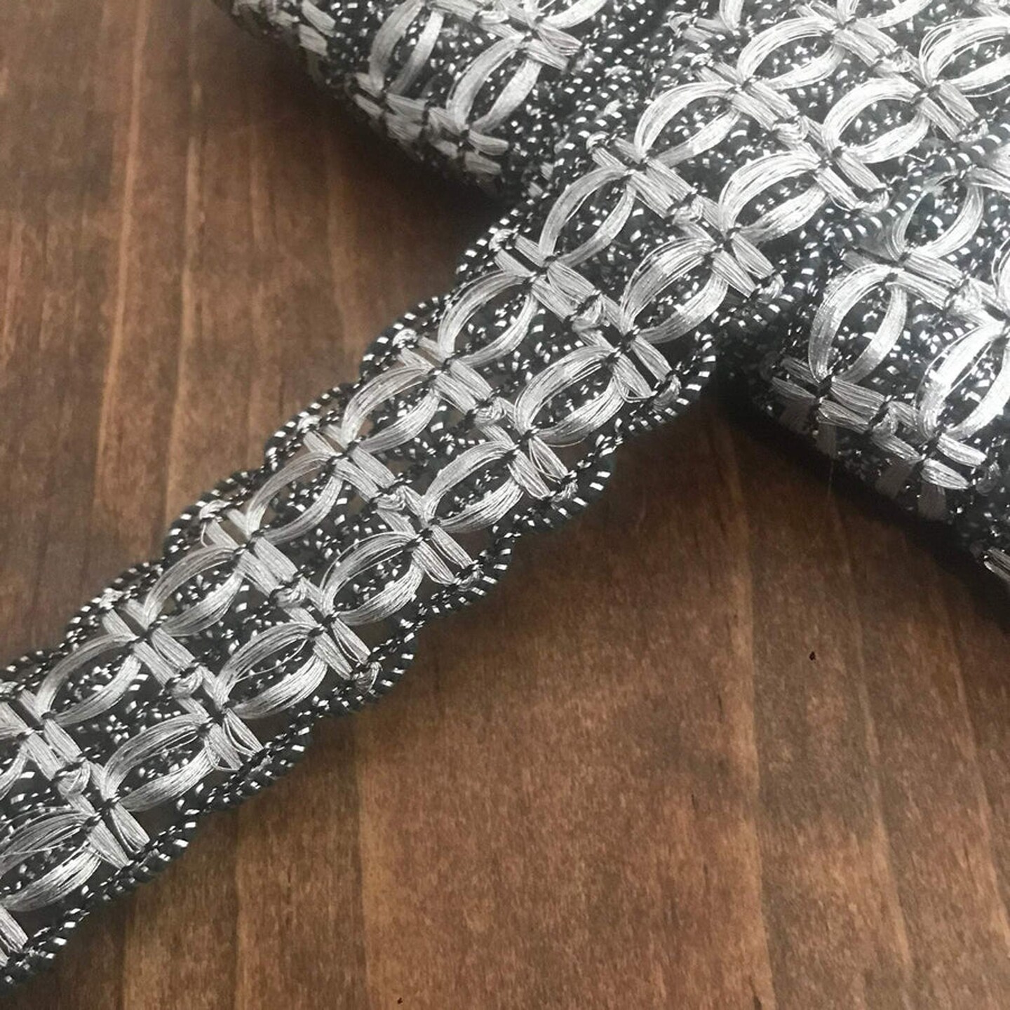 1&#x22; Gunmetal &#x26; Silver Metallic Lace Gimp Trim &#x2013; Pull-Through Threading Decorative Upholstery Braid
