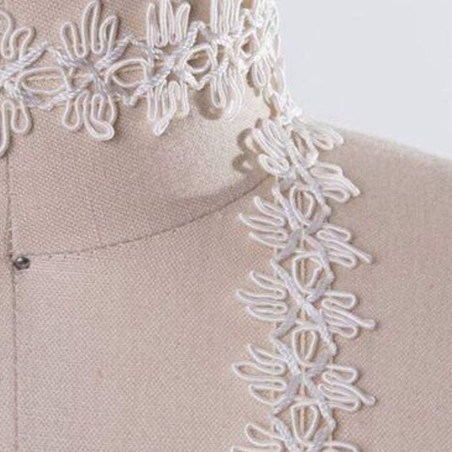 1&#x22; Ivory Upholstery Gimp Trim &#x2013; Braided French Gimp Braid for Upholstery, Costumes, DIY &#x26; Crafts