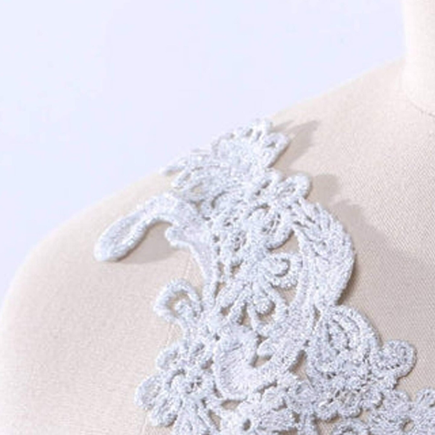 1 Piece Silver Metallic Venice Lace V Shaped Applique Patch for Gowns Dresses and Costumes