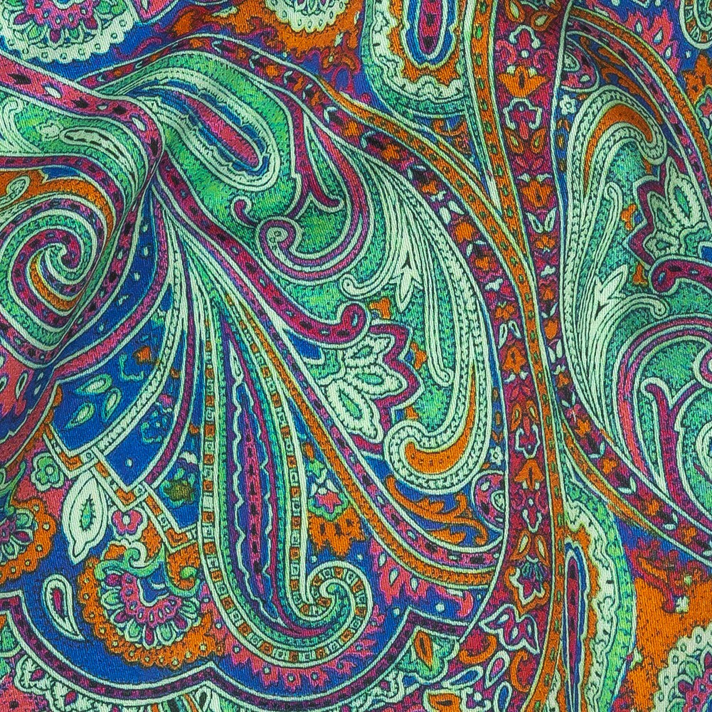 1 Yard Stretch Cotton Sateen Katydid Curling Convolutions Paisley Print Fabric