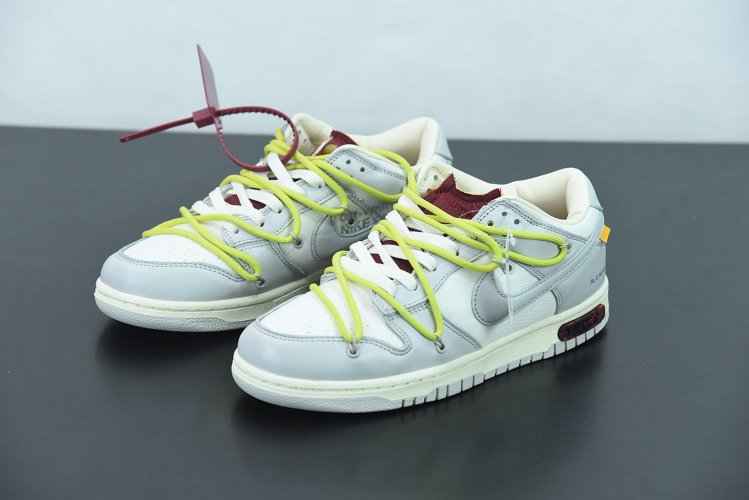 Nike Dunk Low Off-White Lot 8 | MakerPlace by Michaels display picture 1