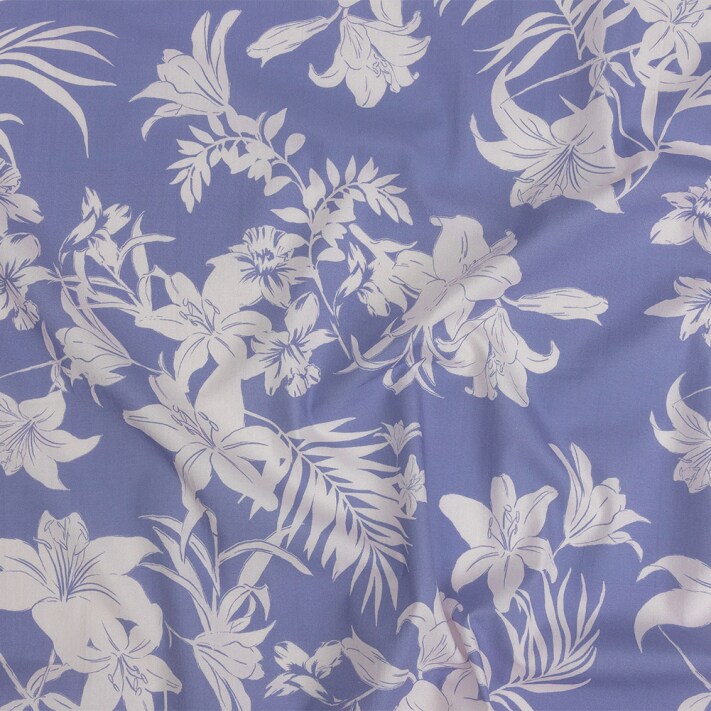 1 Yard Cotton Poplin Print Lilac and White Floral Daylily Haze Fabric
