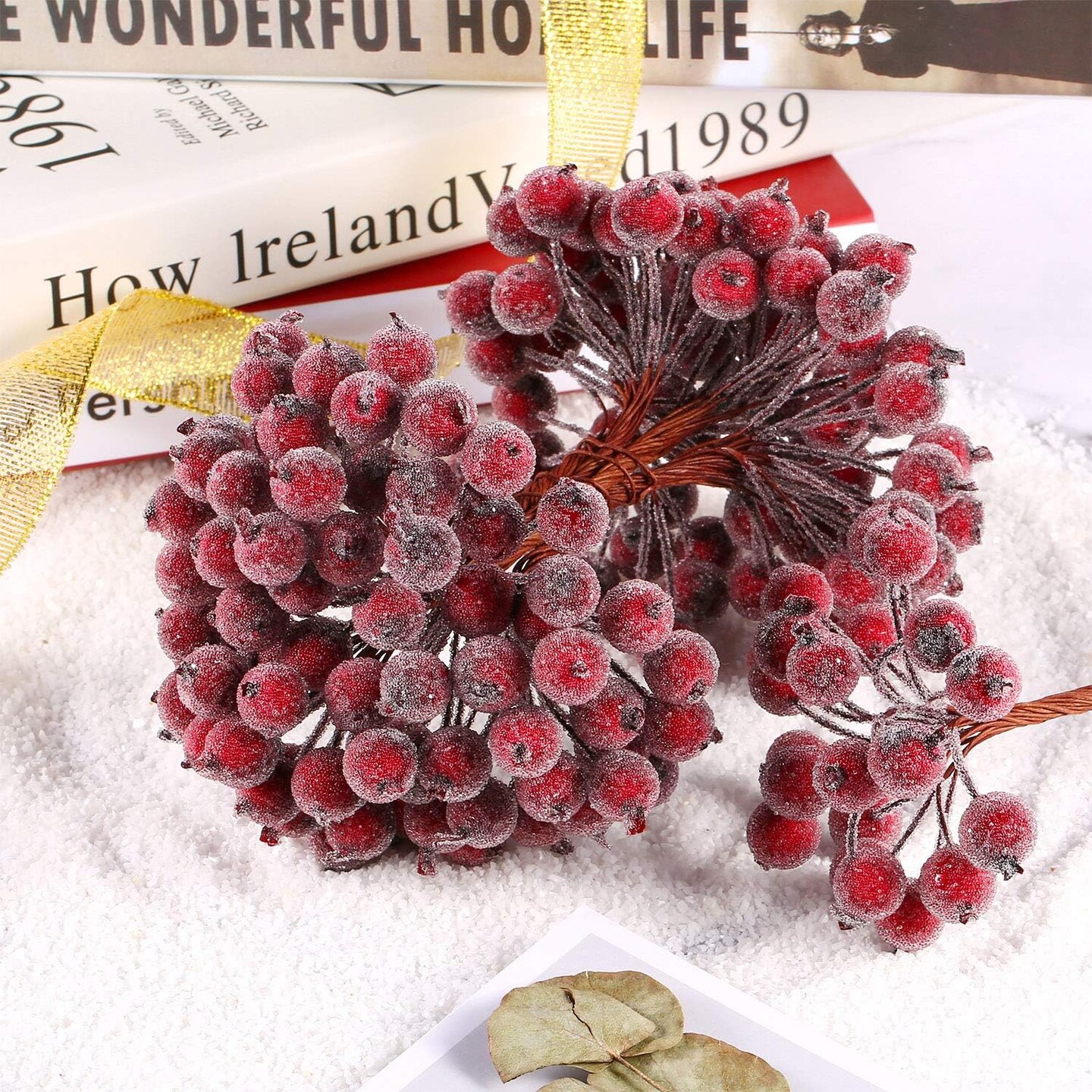 400 Pieces Artificial Berry Stems (Dark Red)