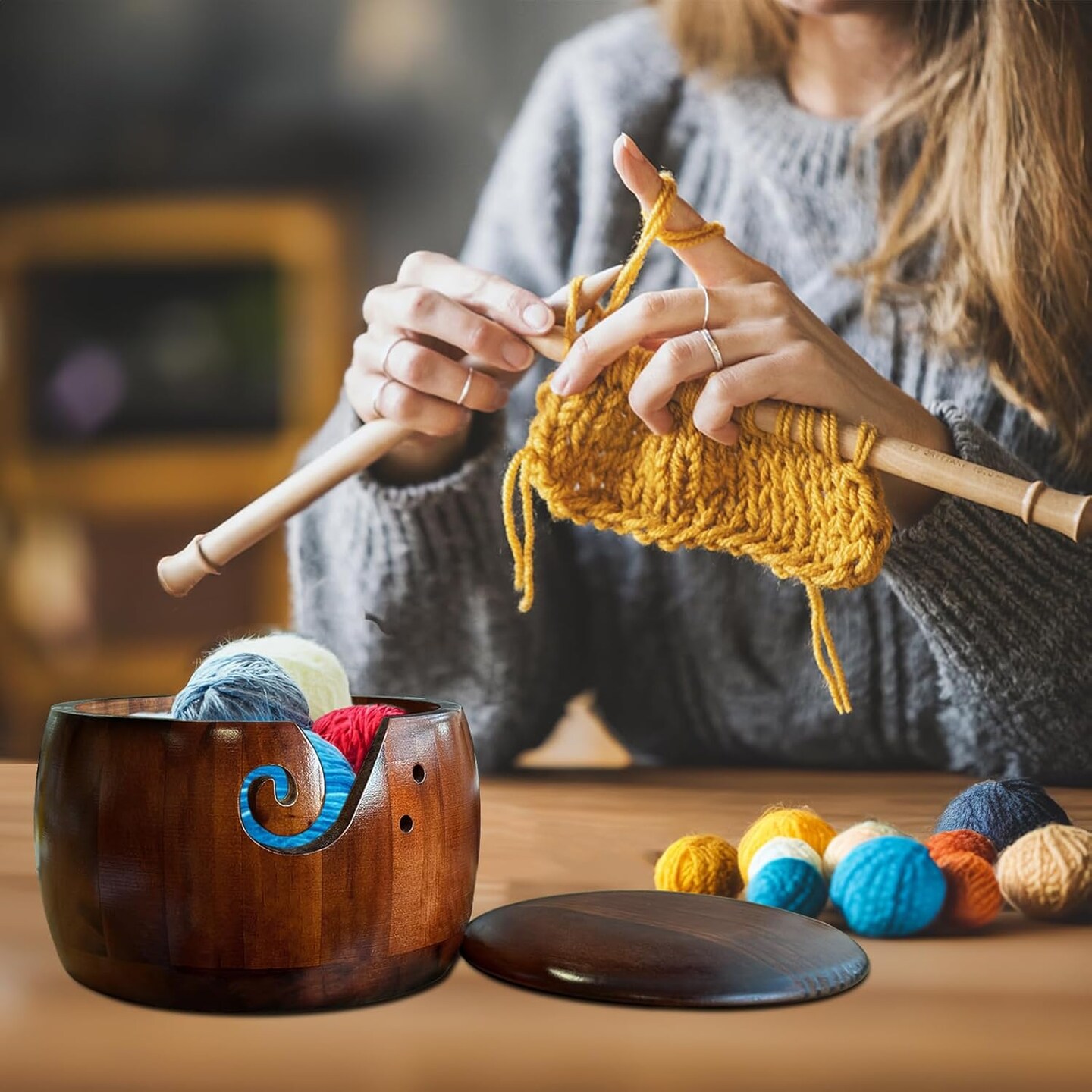 Wood Yarn Bowl with Lid, Crochet Bowls for Yarn,Knitting Yarn Bowl (7X4in)