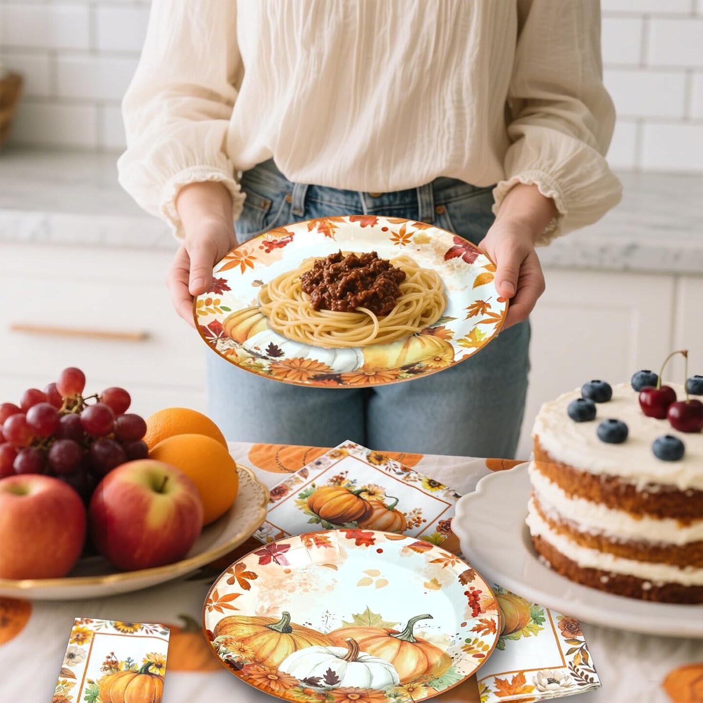 180 Pcs Thanksgiving Paper Plates(9 x 9 x 4 inches)