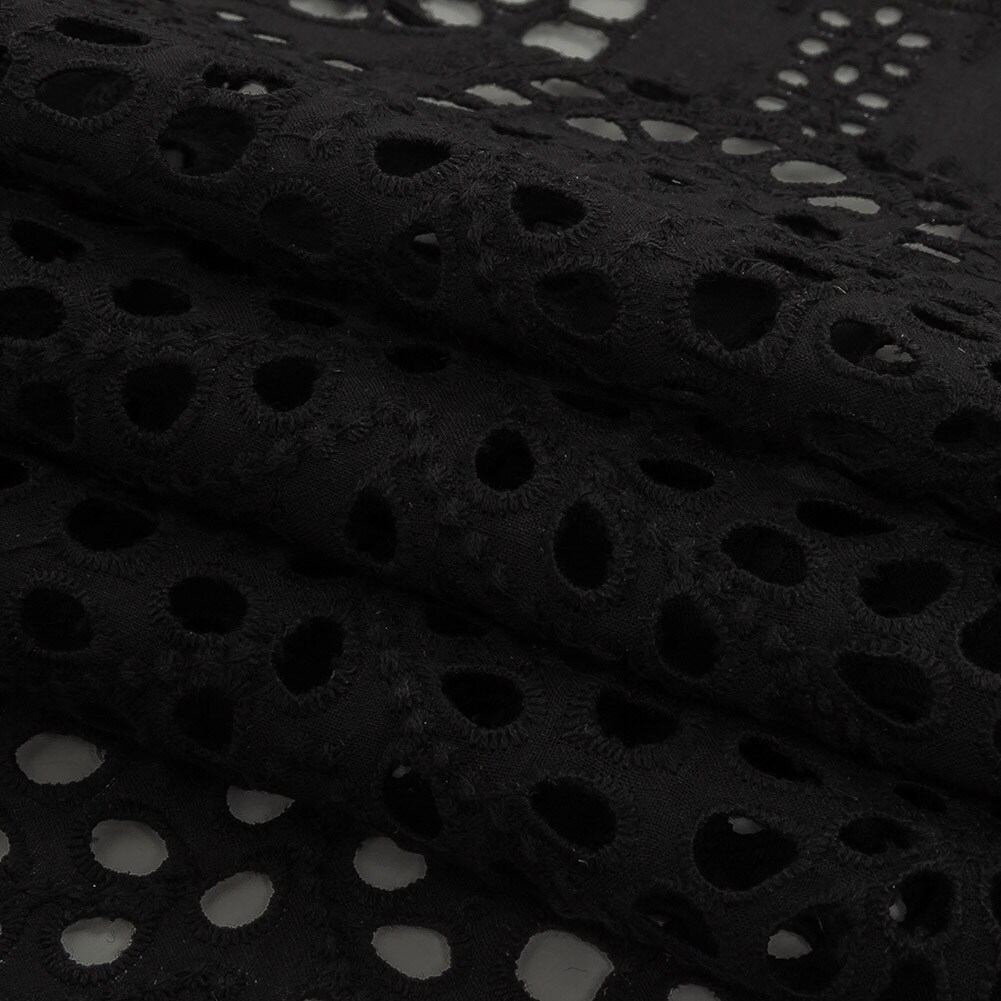 1 Yard Black Scalloped Embroidered Cotton Eyelet with Scalloped Edges