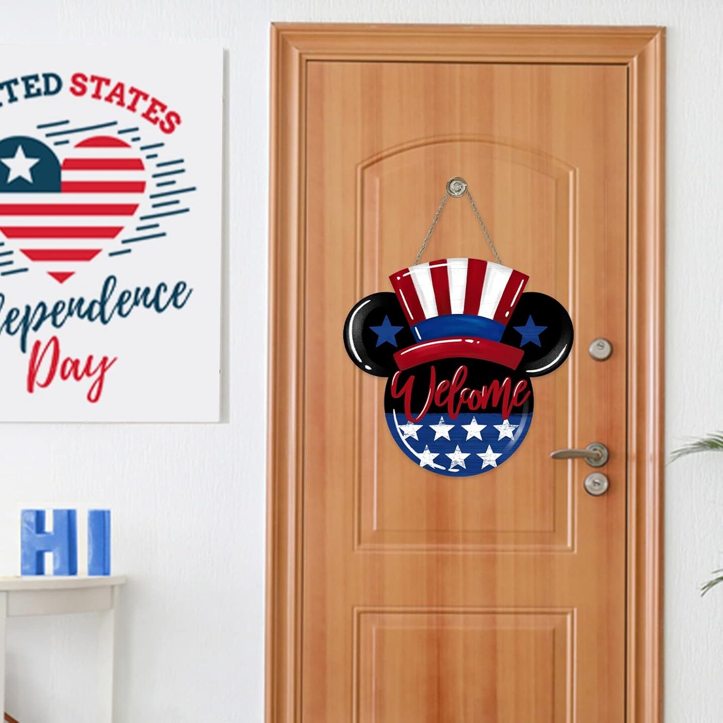 Welcome 4th of July America Patriotic Sign for Front Door Decor, American Stars Stripes Wood Hanger for Outdoor Outside Porch, USA Memorial Day Door Wreath Indoor Wall Hanging Decoration
