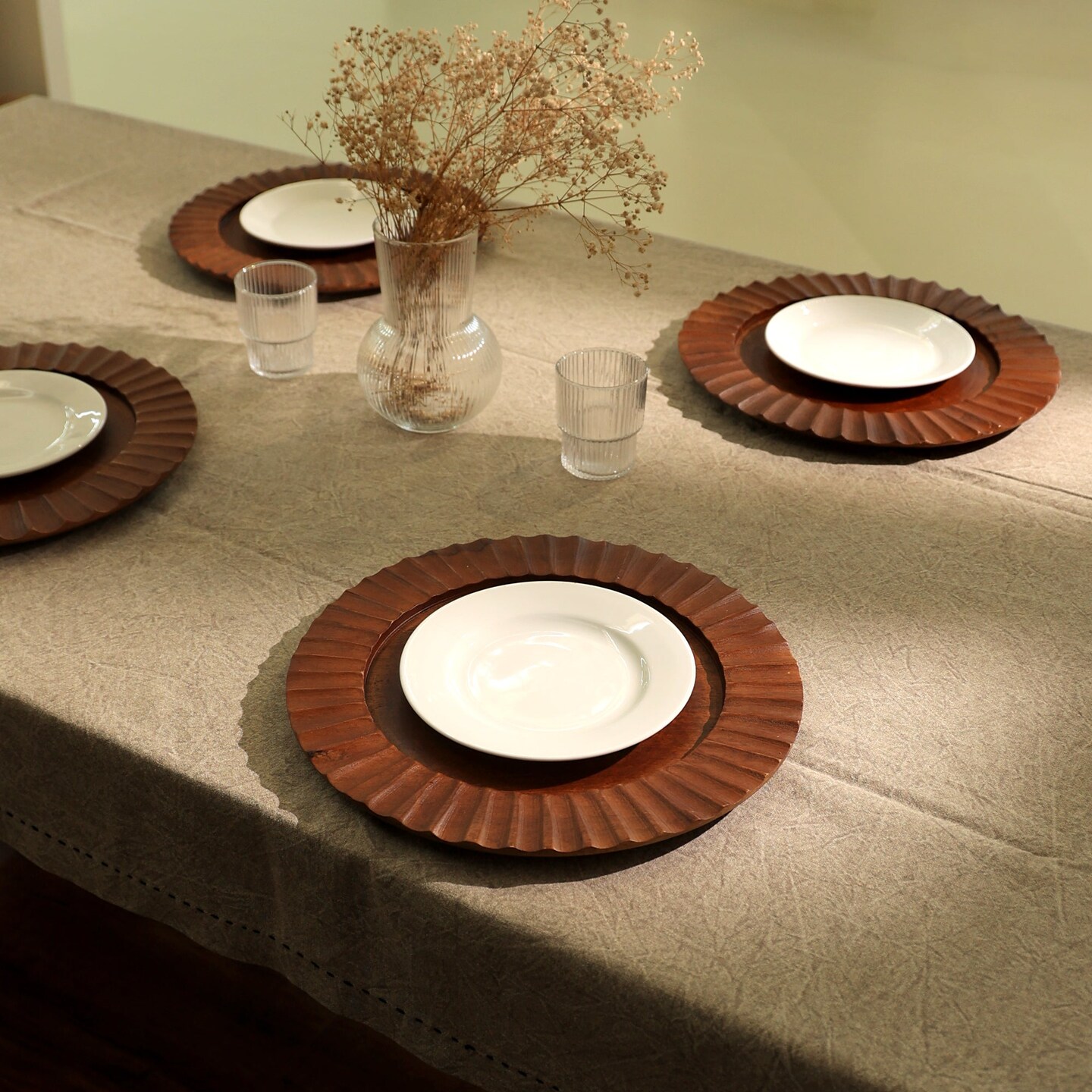 Handcrafted Natural Wood Charger Plates &#x2013; Eco-Friendly, 13&#x201D;