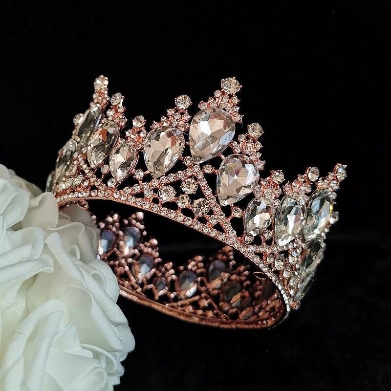 Tian Sweet  13 oz Rose Gold Queen Crown Cake Topper