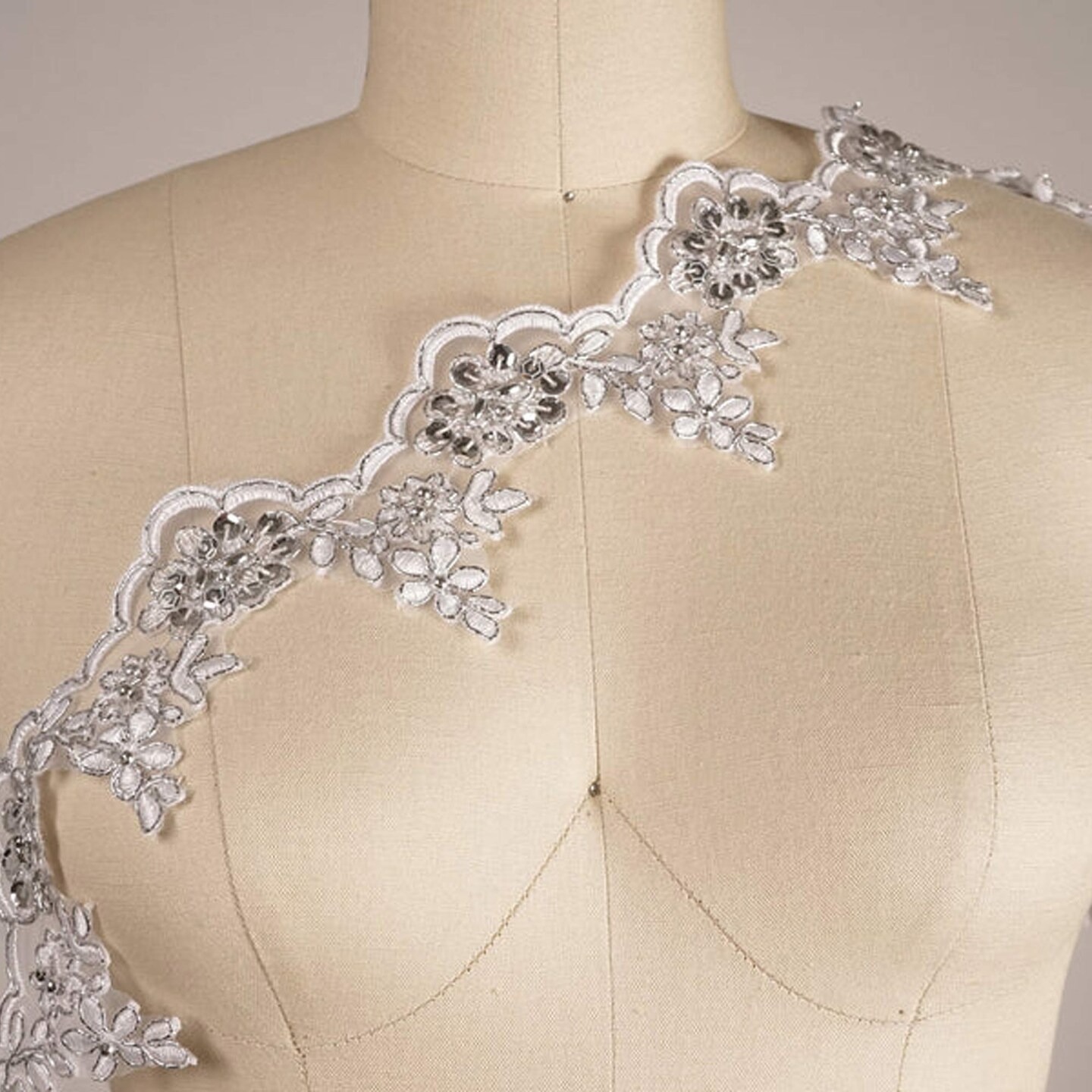 1 Yard Silver Sequined Scalloped Bridal Lace Trim with Leaf Motif