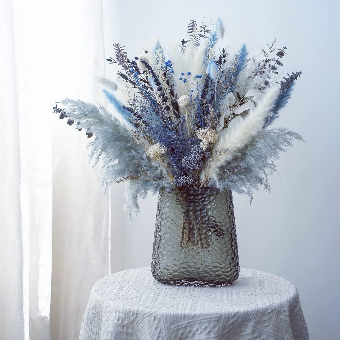 Natural Dried Flower Arrangement with Eucalyptus(natural)