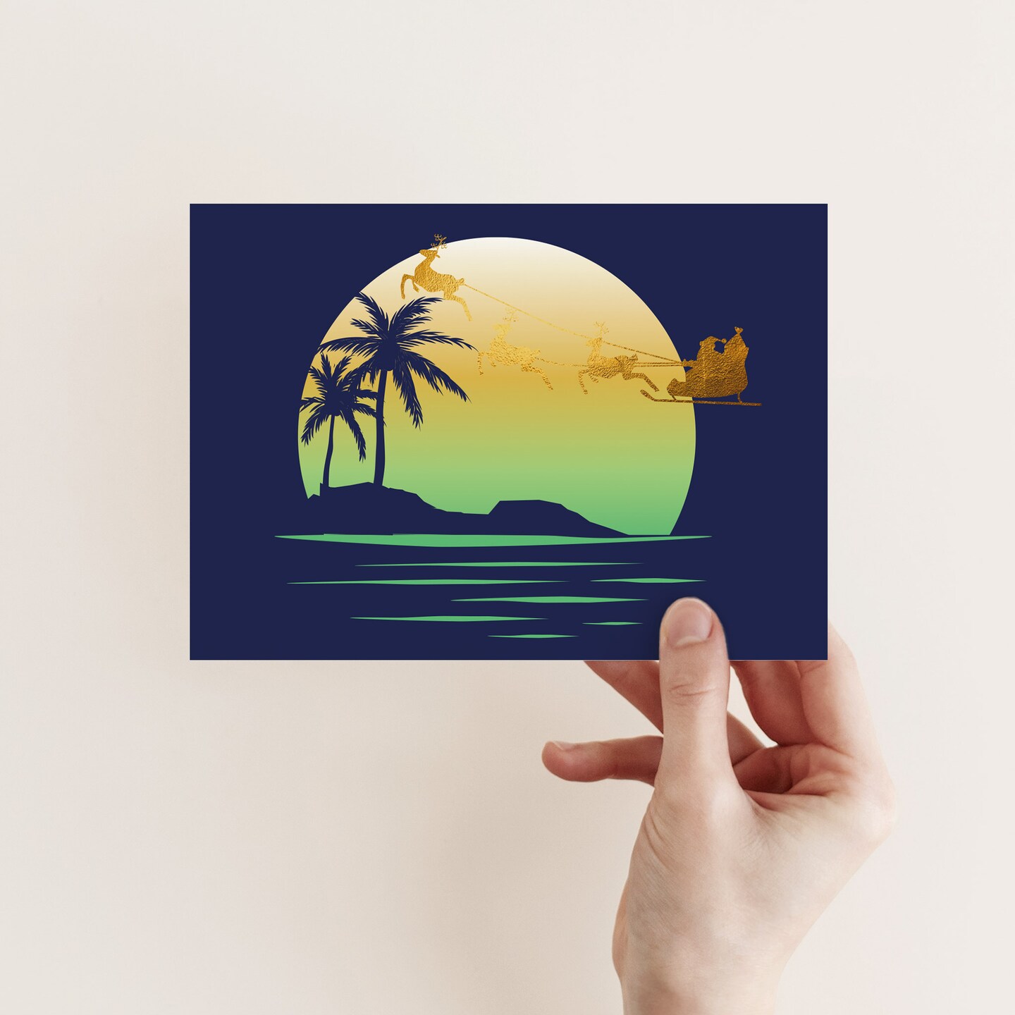 Tropical Christmas Greeting Cards Boxed Set – 24 Holiday Notecards Featuring Sunset and Palm Tree Designs, Perfect for Beachy and Unique Festive Wishes