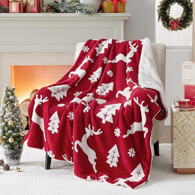 Christmas Blanket Red - Luxury Christmas Decorations Holiday Deer Blanket Warm Cozy Sherpa Blanket Gift 50&#x22;x60&#x22;