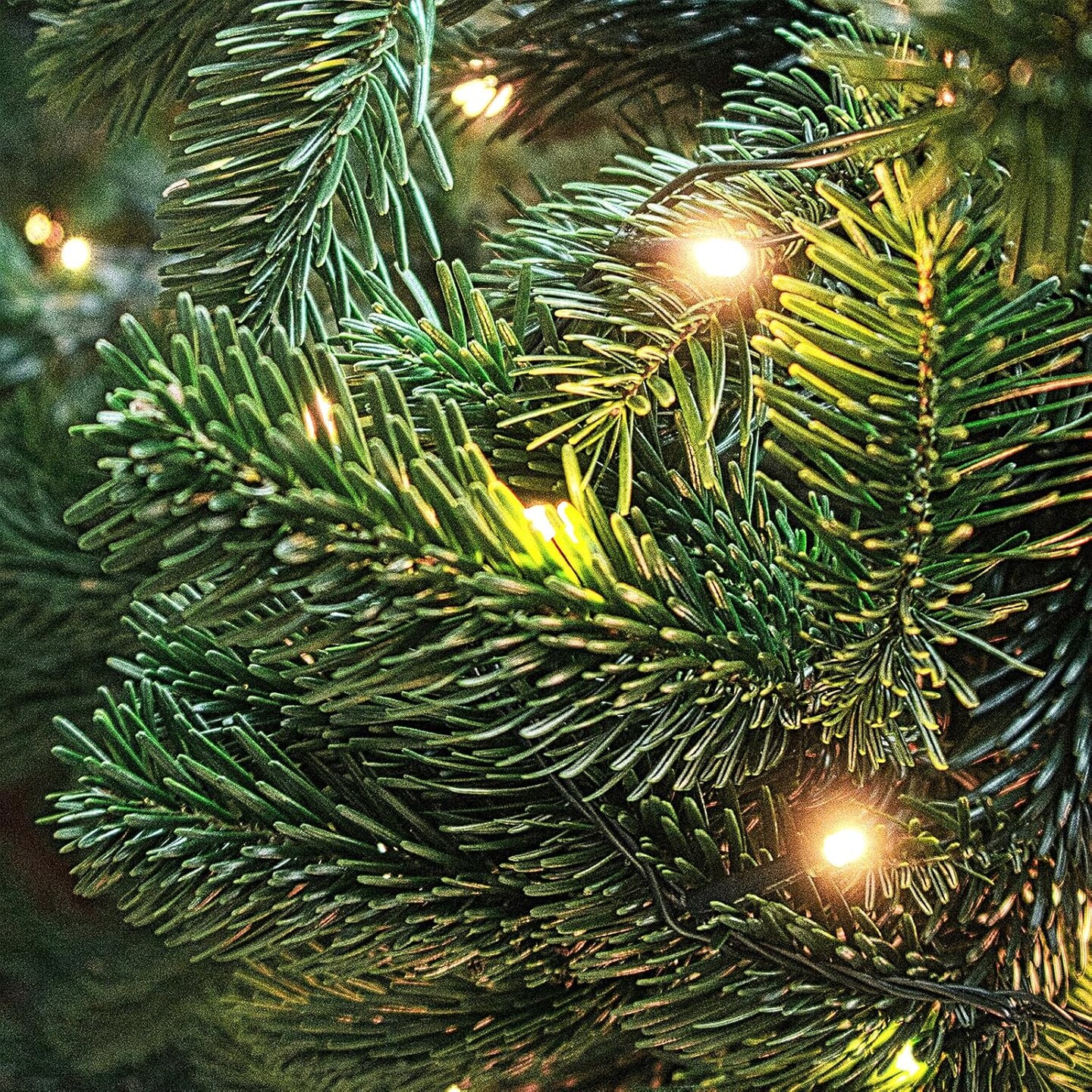 50 Pcs Artificial Pine Branches Green (Green)