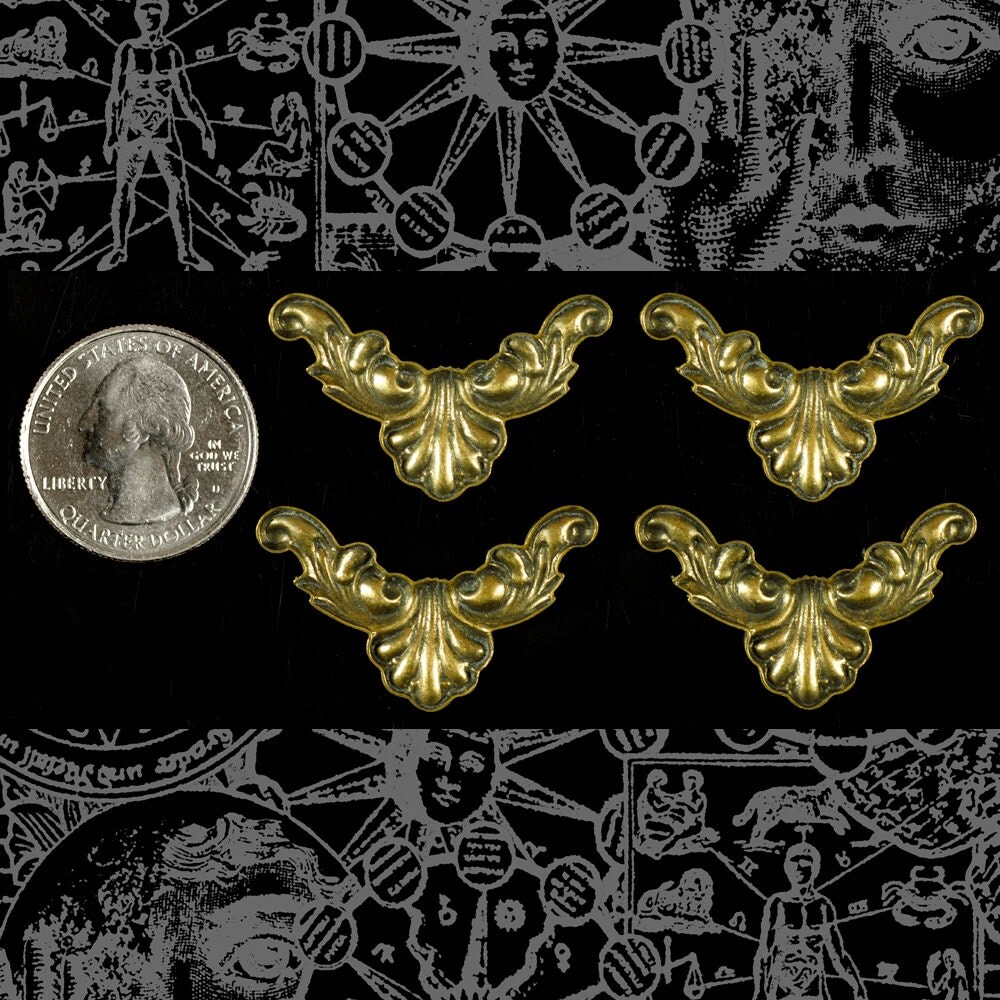 Antiqued Brass Corner Filigree Pieces - Set of Four - XXX - AB-W42