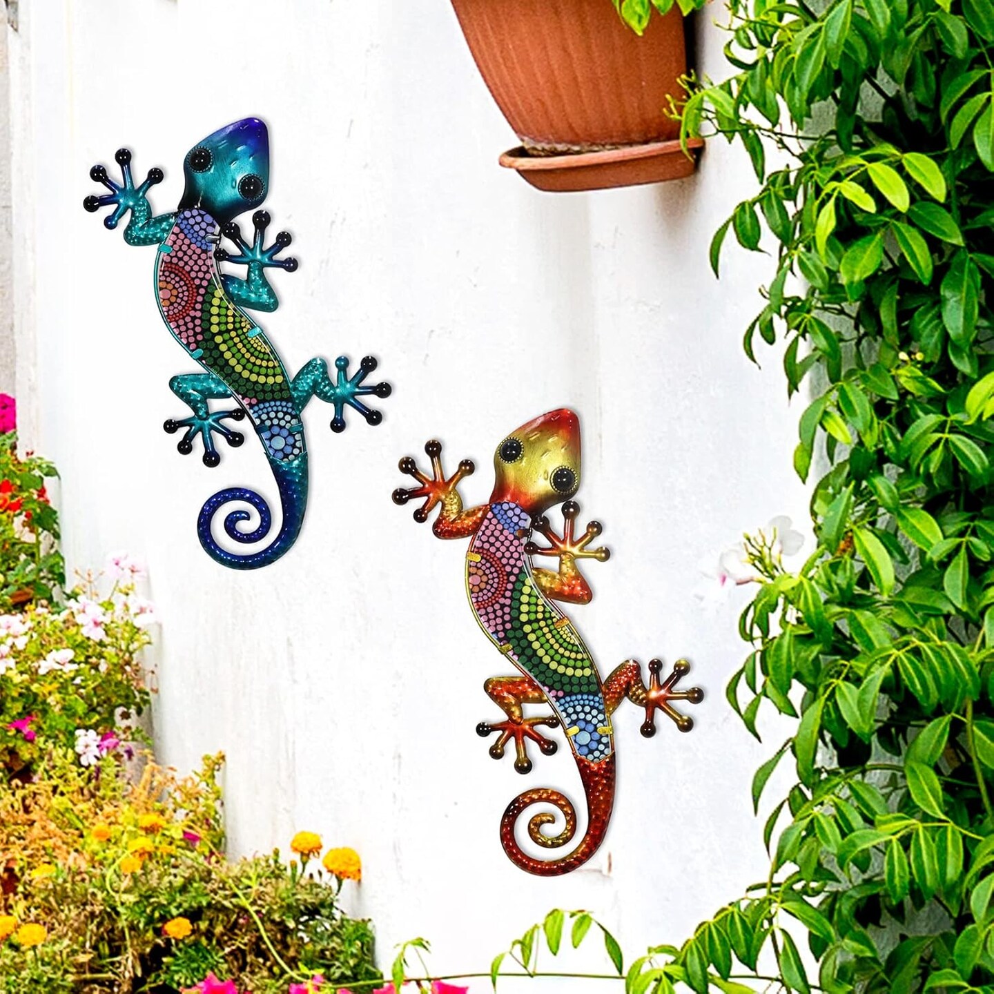 Summer Metal Gecko Wall Art 2 Pack 15 Inch Lizard Outdoor Decor Hanging Glass Sculpture Decoration for Garden Fence Home