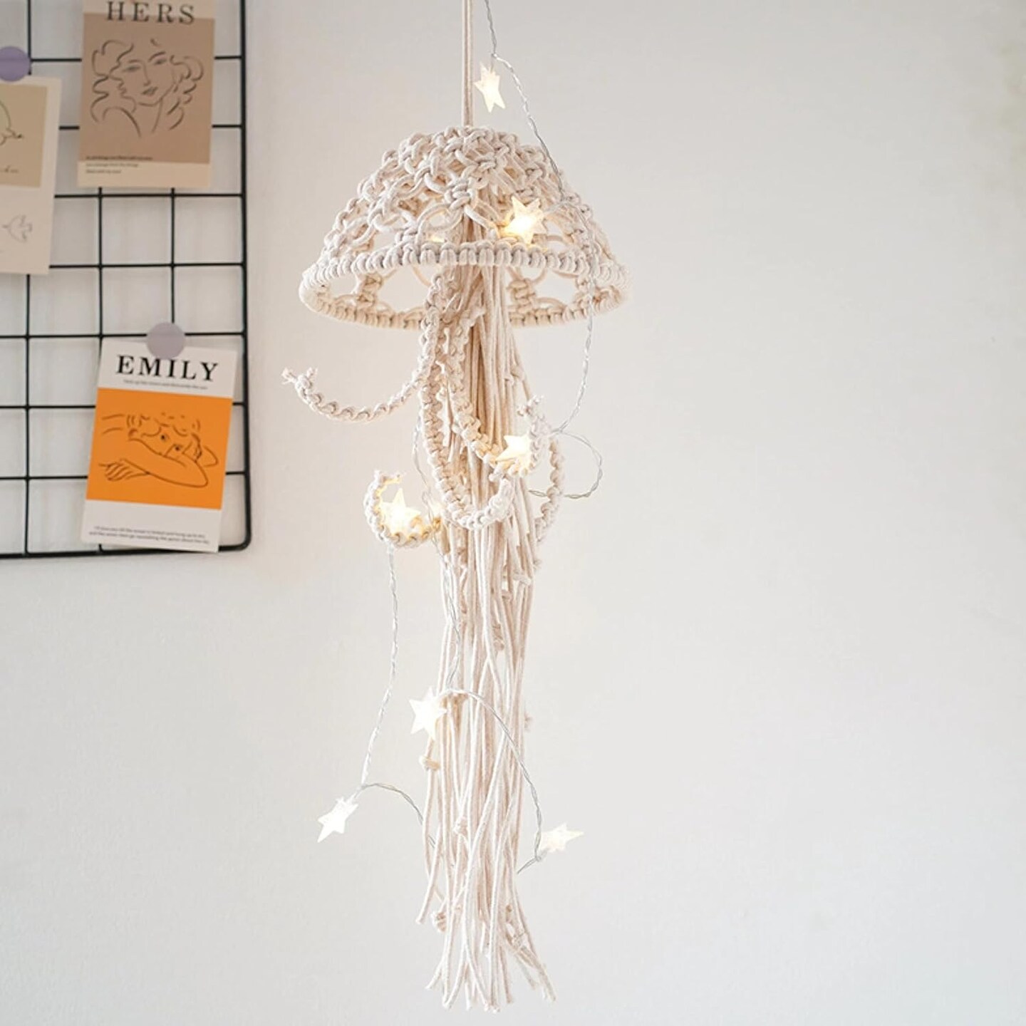Macrame Wall Hanging,Jellyfish Dream Catcher with Star Lights,Bohemian Woven Wall Art Decor Beautiful Apartment Dorm Room Door Decoration