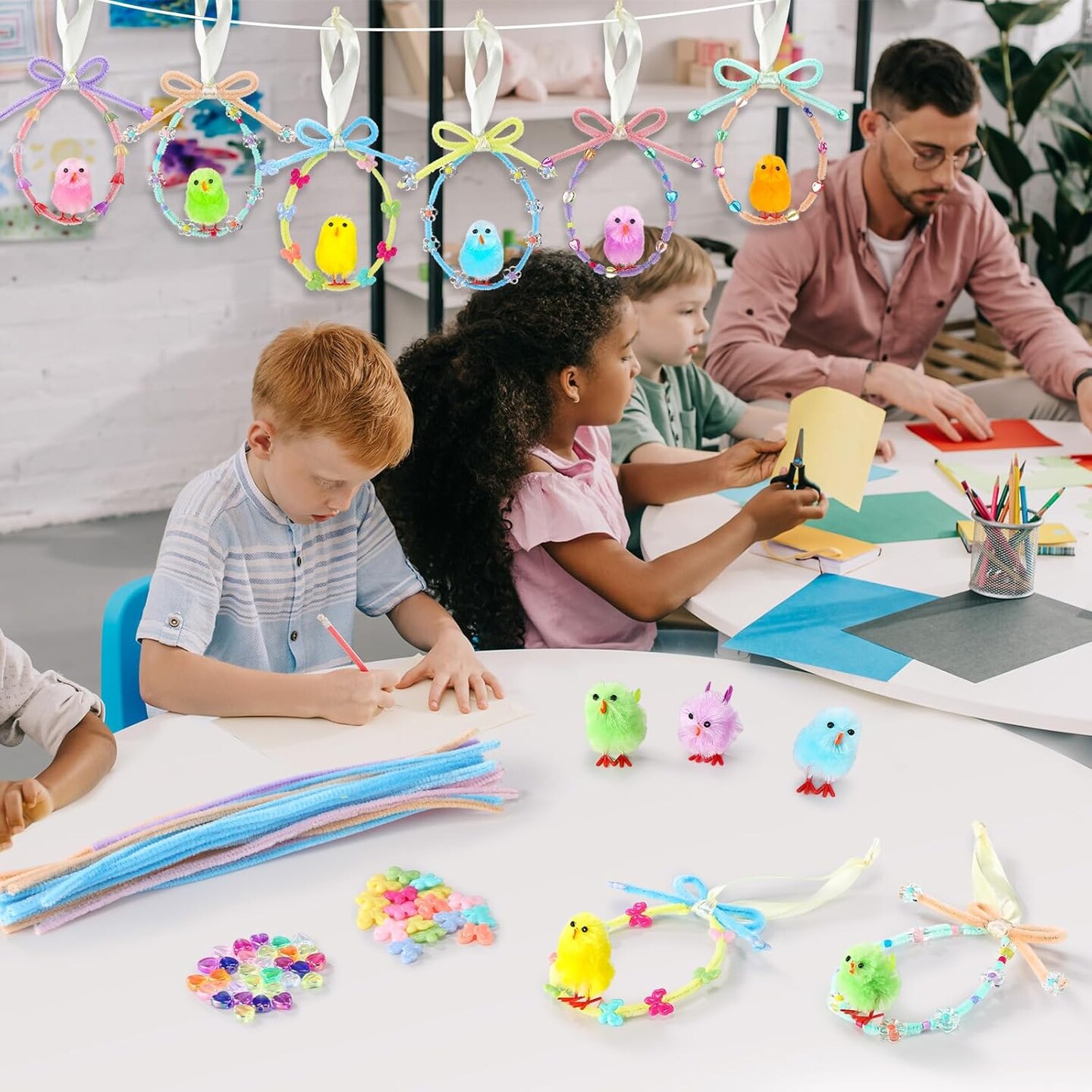 Spring Activity Crafts Kits DIY Easter Chick Ornament with Colorful Pipe Cleaners Cute Beads for Spring Party Favors Art Activities Decoration