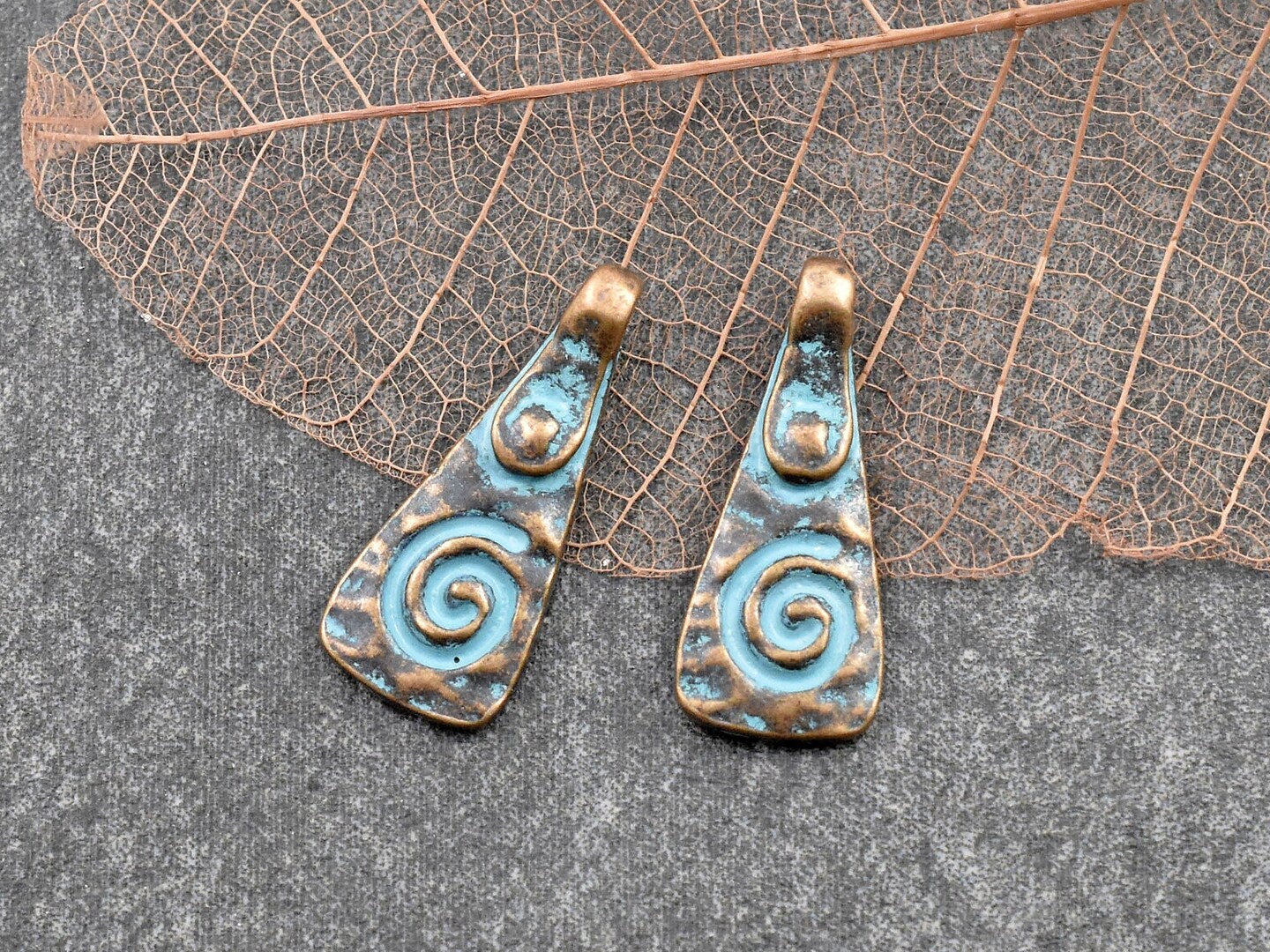 *10* 20x8mm Copper Patina Mayan Spiral Drop Charms