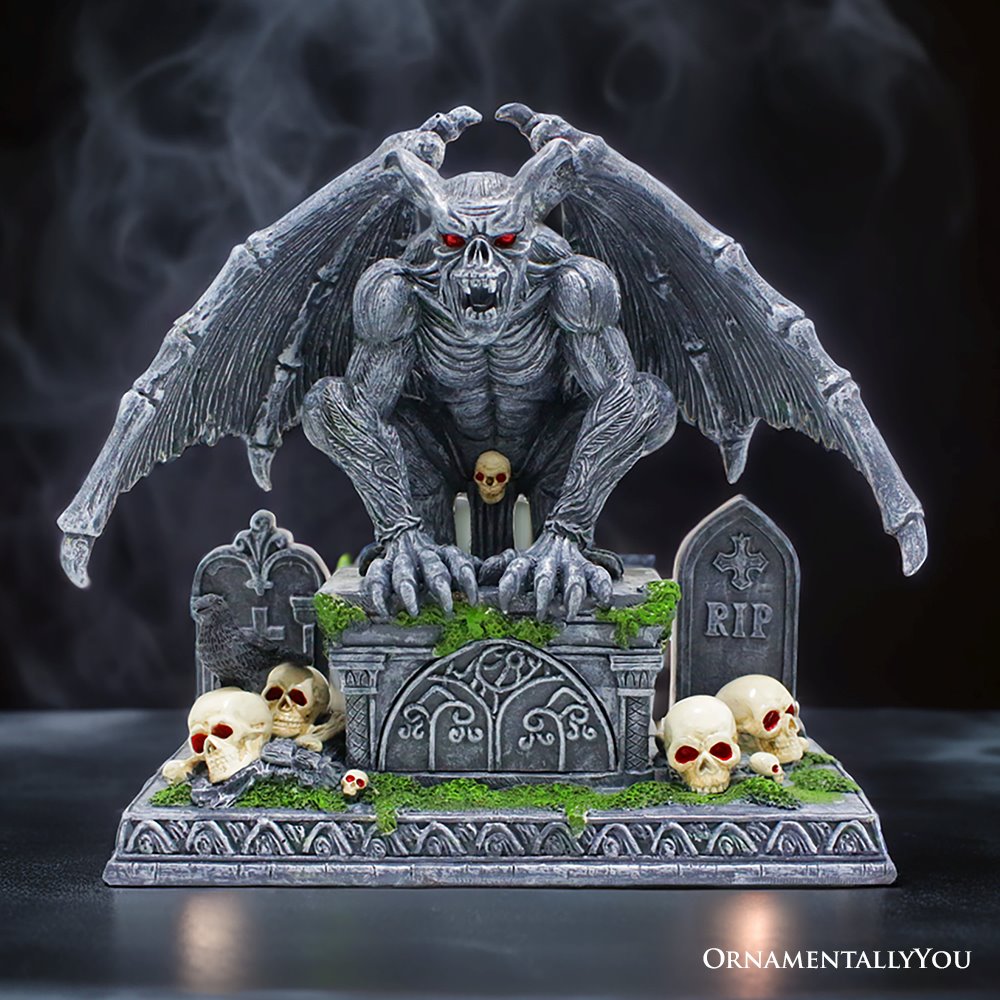 Grave Guardian Gargoyle Figurine, 7&#x22; Solar Powered Gothic Halloween Garden Statue