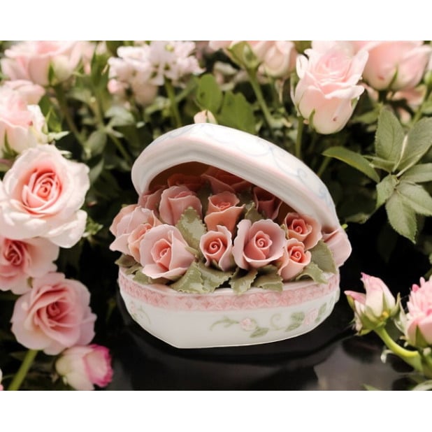 Ceramic Pink Rose Flower Bouquet Heart Box ,