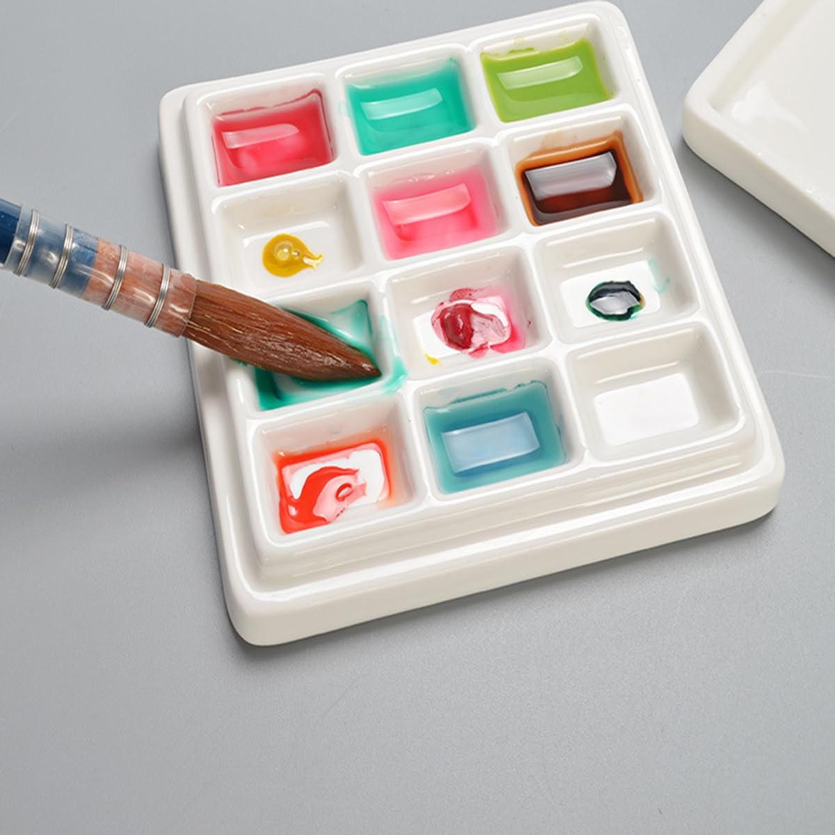 12 Wells Ceramic Palette with Covers Porcelain Paint Palette Mixing Tray for Painting Watercolor Gouache Arts & Crafts Accessories Organizer Mixing Colors