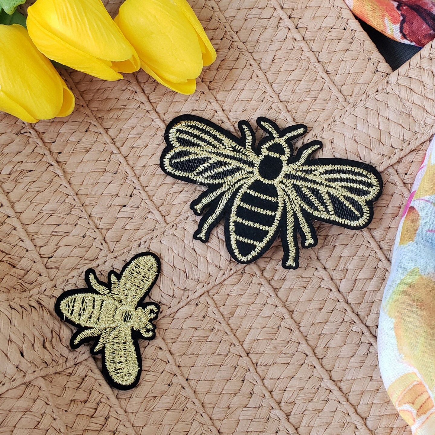 Bre Bee Iron On Embroidered Applique/Patch Patches Pk/2