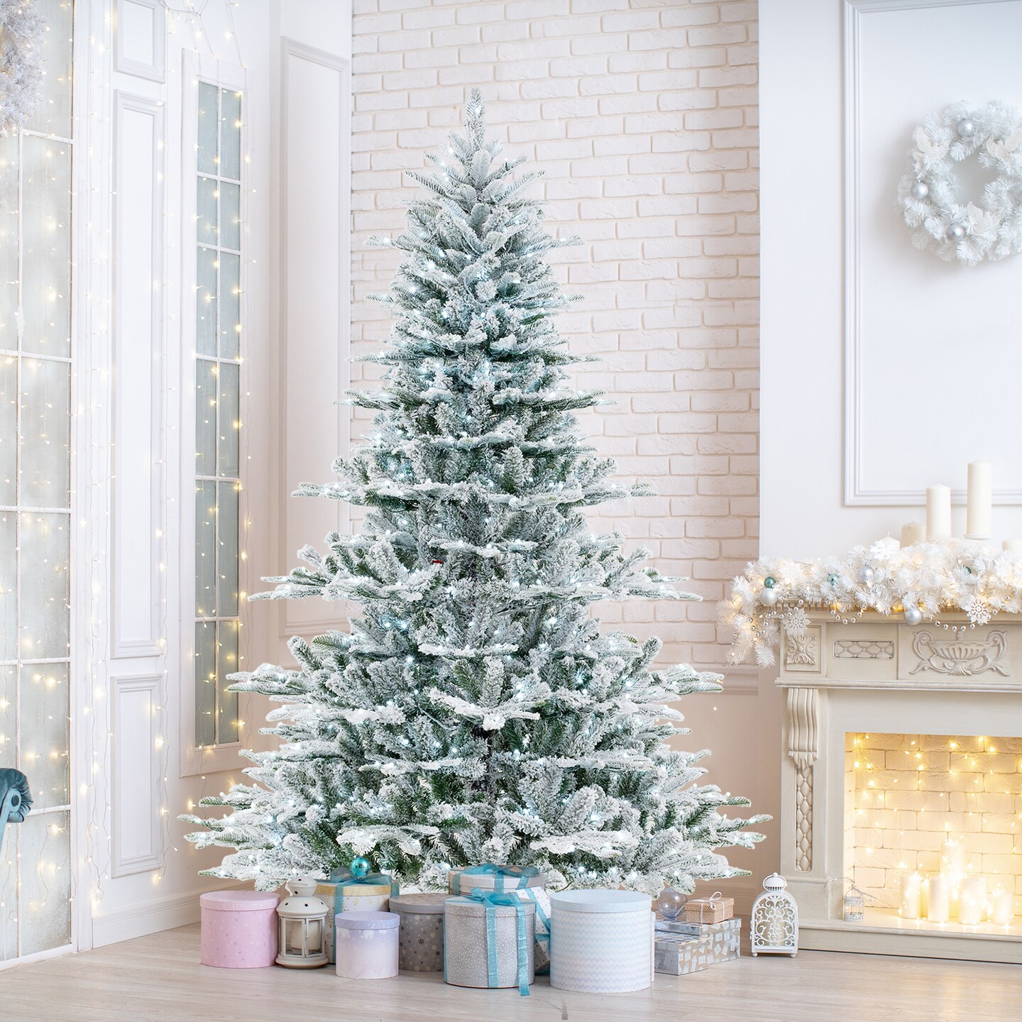 Snow Flocked Artificial Christmas Tree with Cool White LED Lights