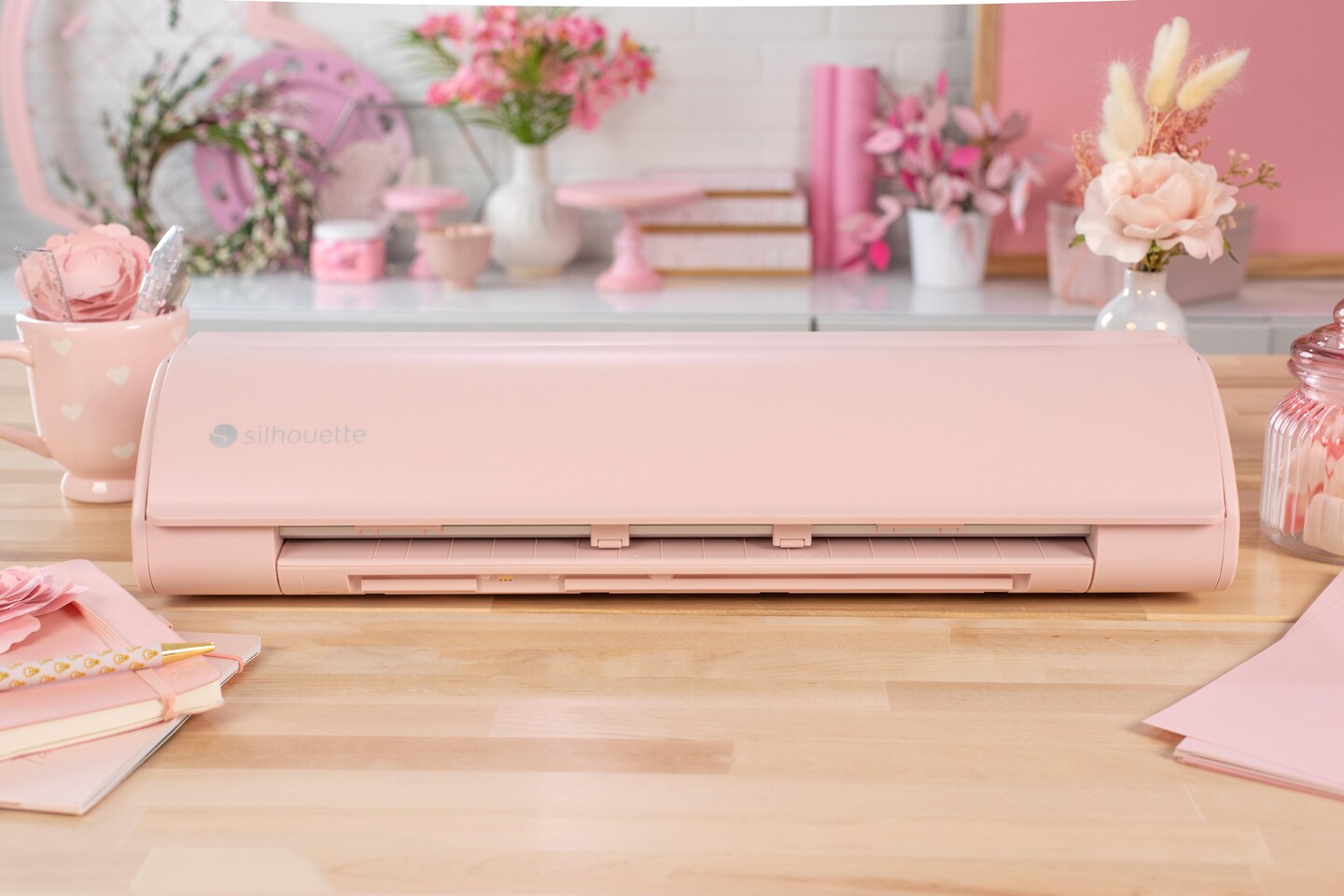 Silhouette Cameo 5 - Matte Pink