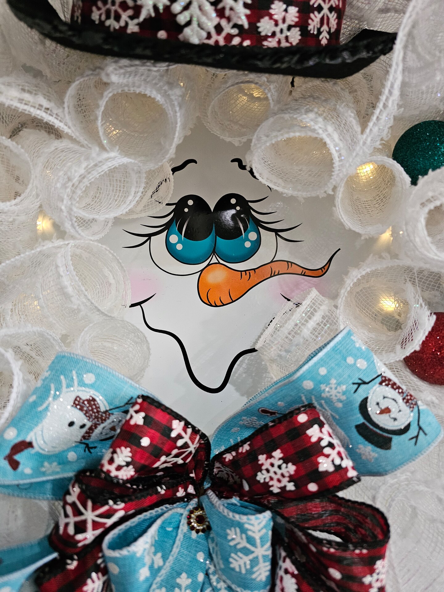 Lighted Snowman Wreath - image8