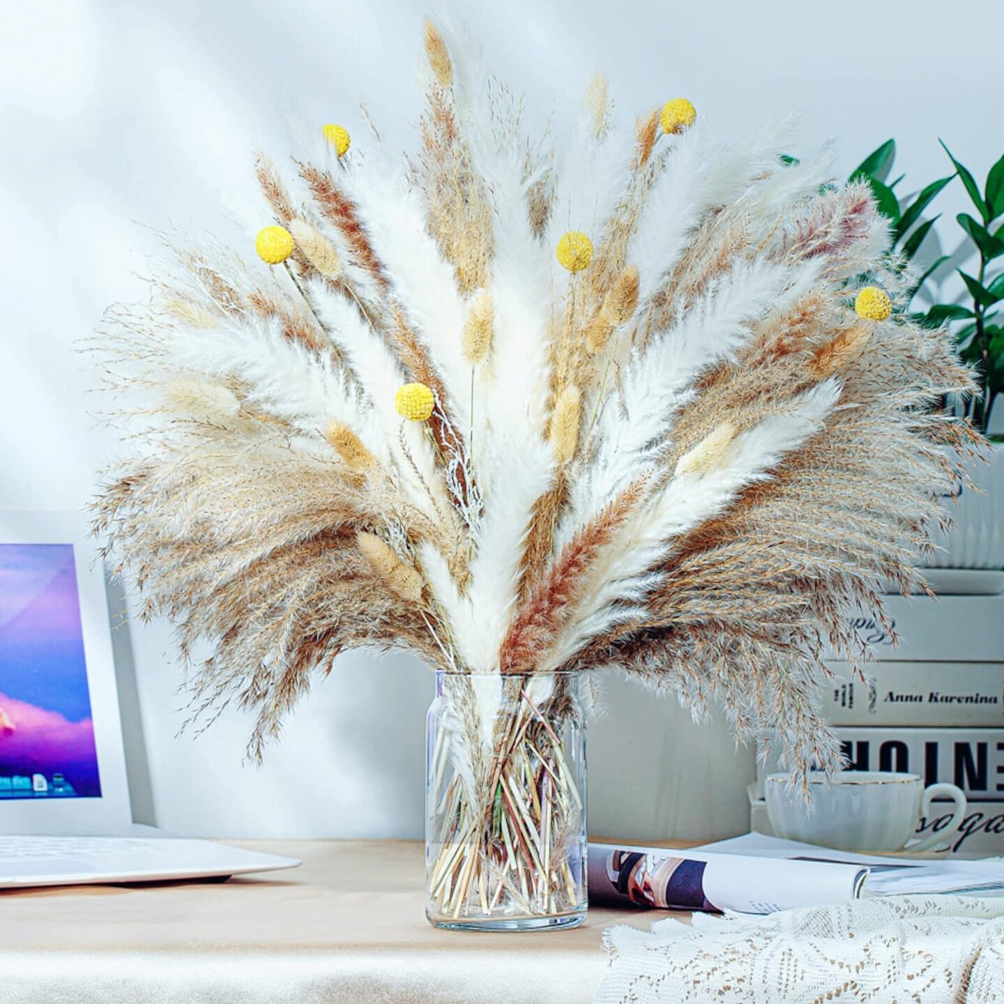 100 Pieces Natural Dried Pampas Grass Decor - 17.5&#x22; Fluffy Pampas Grass Bouquet - Boho Home Decor Dried Flowers for Wedding Floral Room Home Party Table Decorations