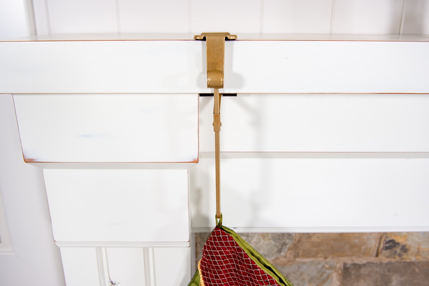 Garland and christmas stocking holder for mantle