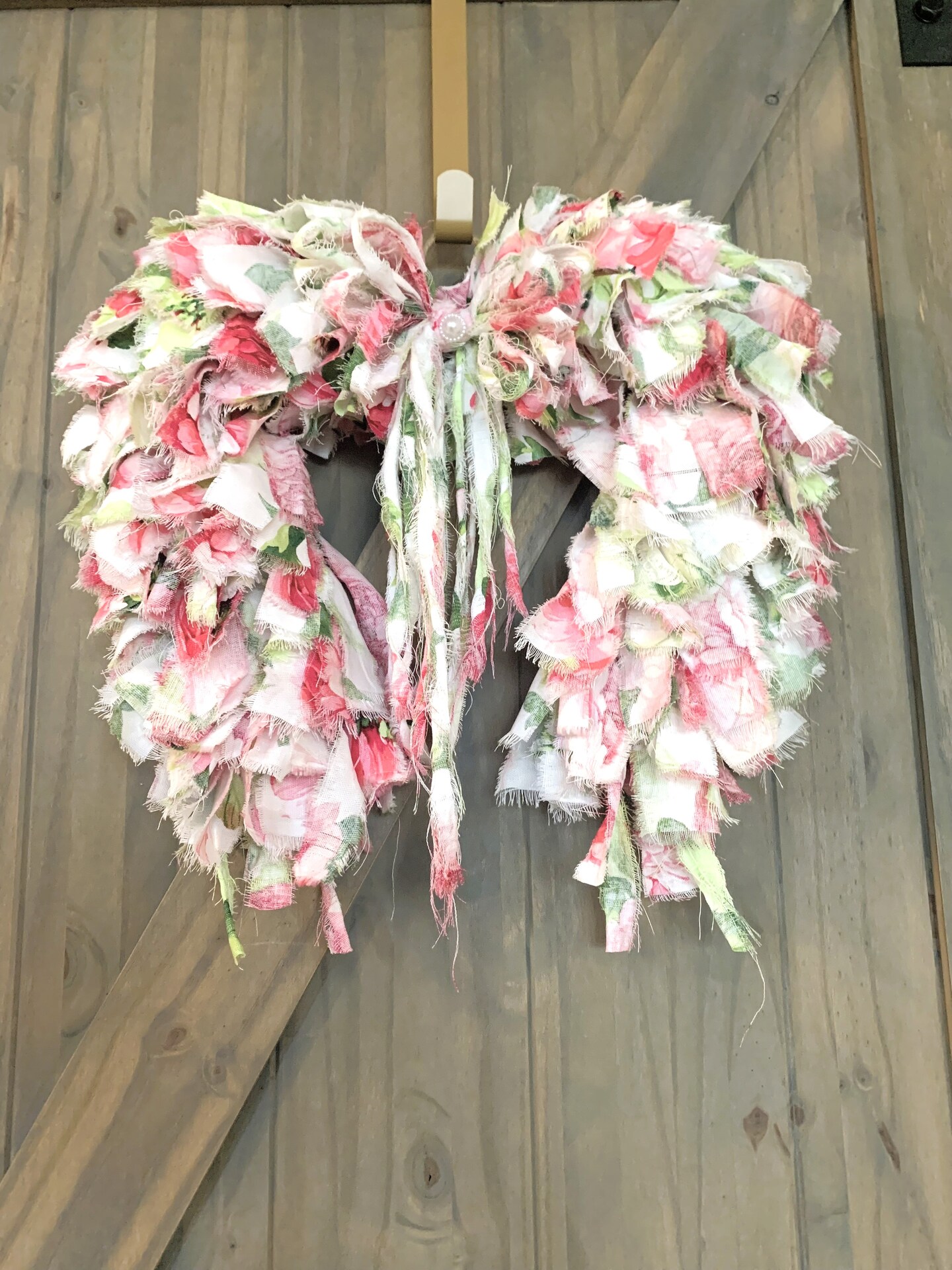 OOAK. Handmade deals 20” Angel Sings HEART Wreath. NEW. Farmhouse Style