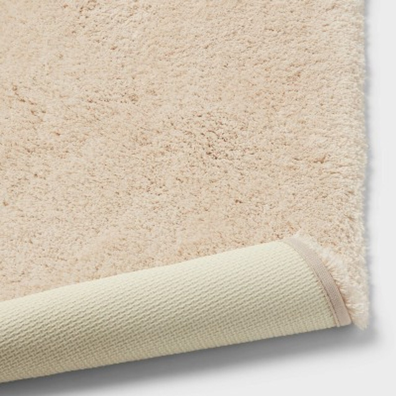 24&#x22;x40&#x22; Spa Plush Bath Rug Almond Threshold