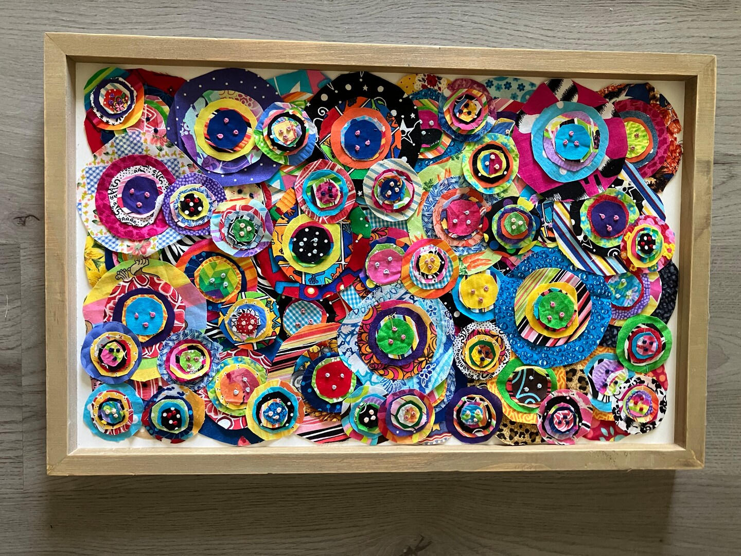Crazy Patchwork Fabric Flower Embellishment Applique Penny Rug