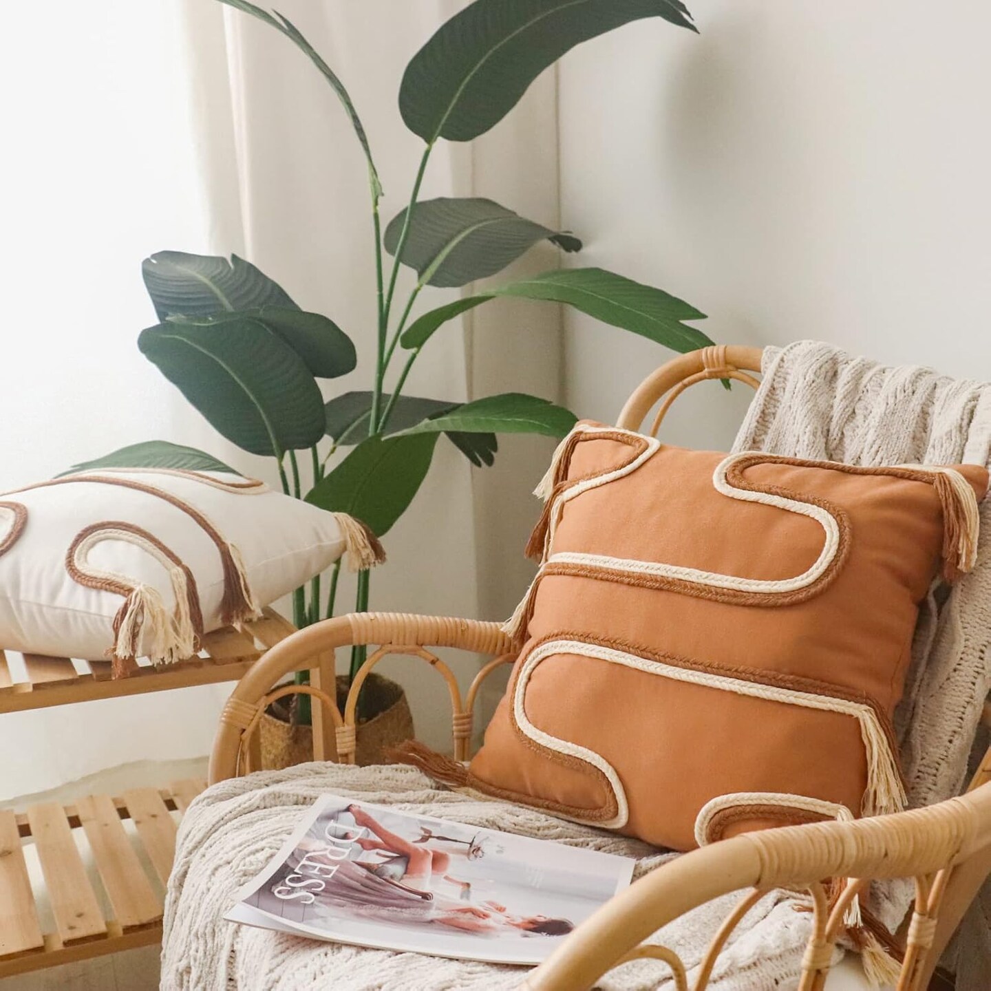 Boho Throw Pillow Covers, Handmade Modern Farmhouse Decorative Fringe Orange Cushion Case (18&#x27;&#x27; x 18&#x27;&#x27;, Brown)