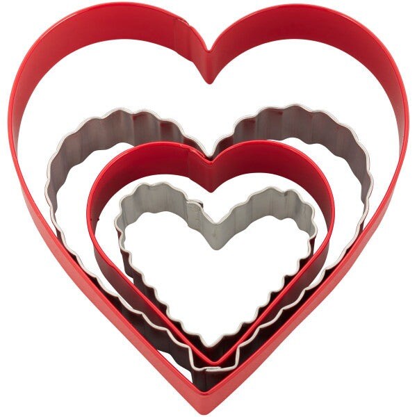 Wilton Nesting Heart-Shaped Cookie Cutters 4-Piece Set Ruffled