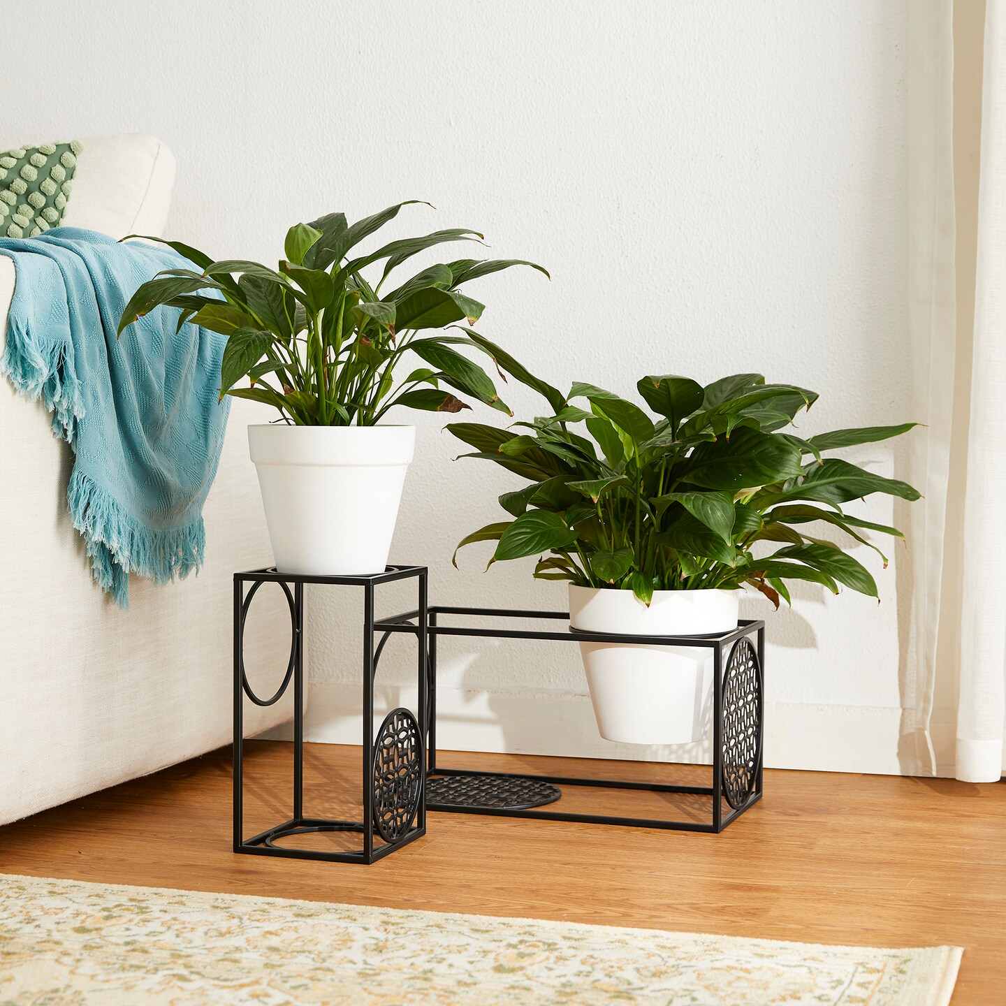 Set of 2 Black Metal Wire Rectangular Nesting Planter Stand