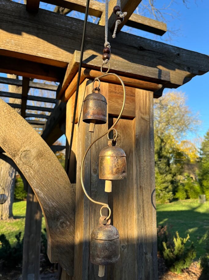 Winding Bells - *Wood Clapper / Dinger Bell
