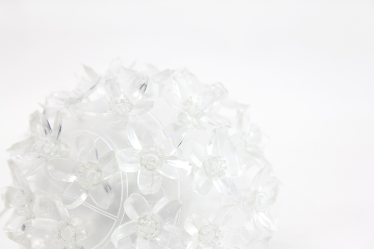 Perfect Holiday Clear Starlight Sphere 50 LED Christmas Lights