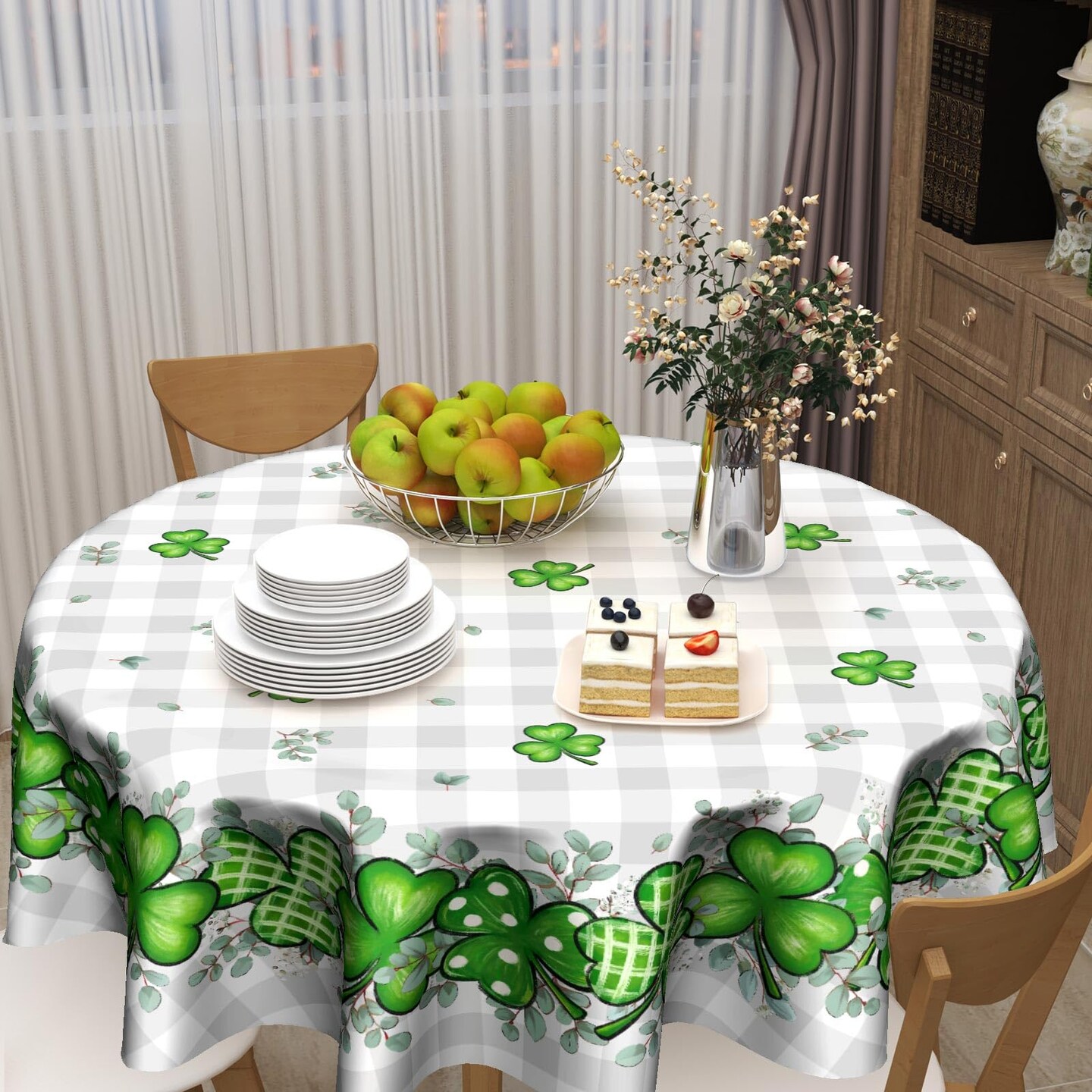 St. Patrick's Day Tablecloth 60x60 Inch Round Buffalo Plaid Shamrock Eucalyptus Table Cloths Spring Irish Dust-Proof Spill Proof Table Covers for Farmhouse Holiday Party Dining Kitchen Tabletop Decor